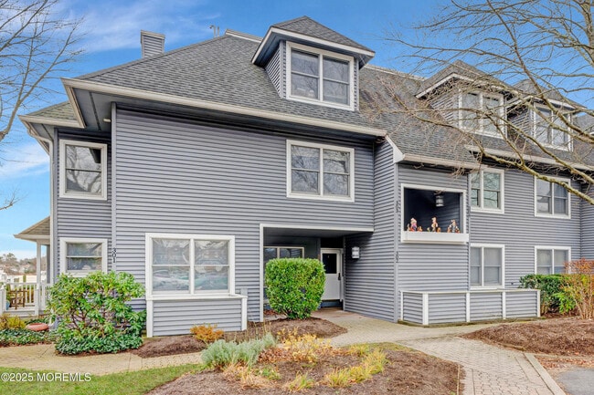 Foto del edificio - 85 E Water St