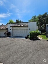 Building Photo - 314 Lorraine Ct