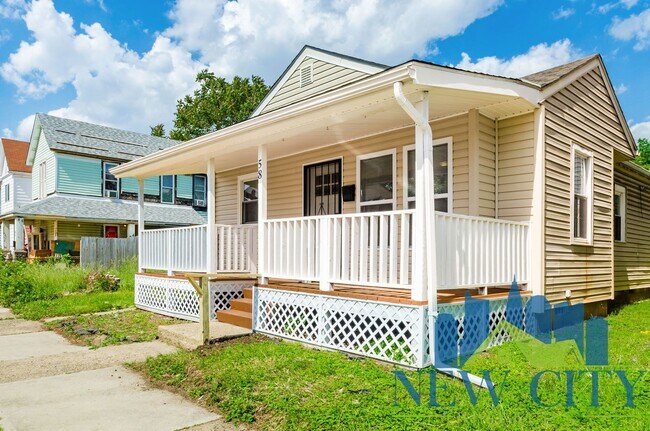 Foto del edificio - WAIVED $100 ADMIN FEE CALL TODAY!  Newly U...