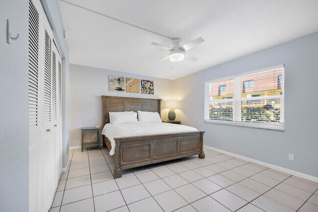 Foto del edificio - 5200 Ocean Beach Blvd