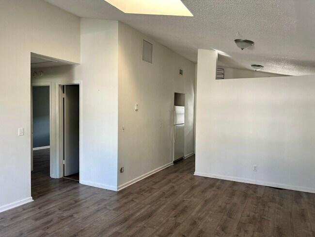 Building Photo - 8698 Uranus Terrace