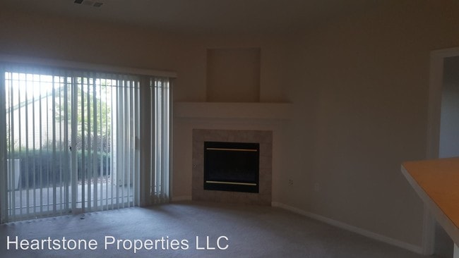 Building Photo - 8318 S Independence Cir