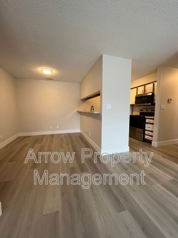 Foto del edificio - 2340 N 44th St