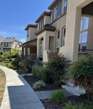 Building Photo - 2712 Ashwell Ln