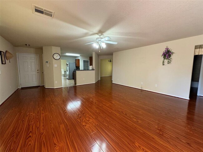 Building Photo - 13431 Dahlia Green Way