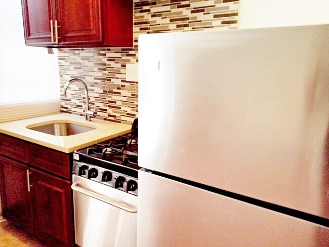 Foto del edificio - 275 Fort Washington Ave