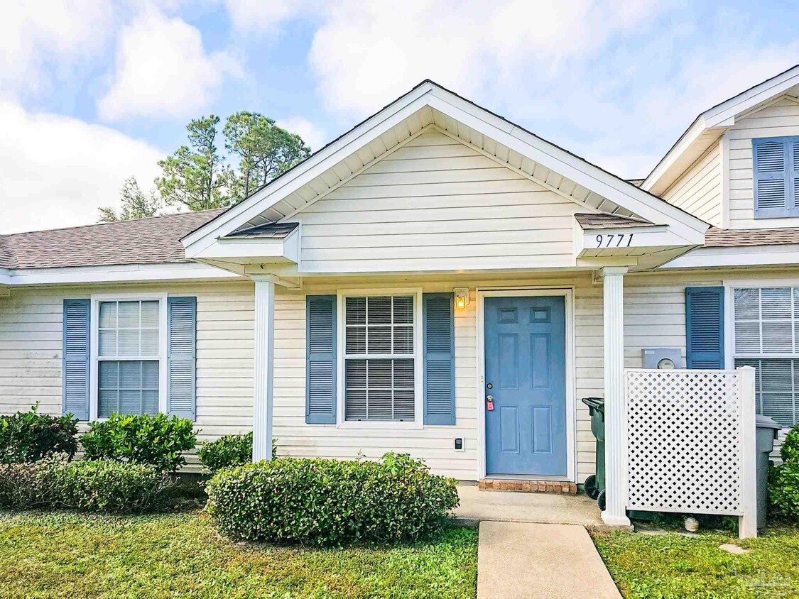 Primary Photo - 9771 Cobblebrook Dr