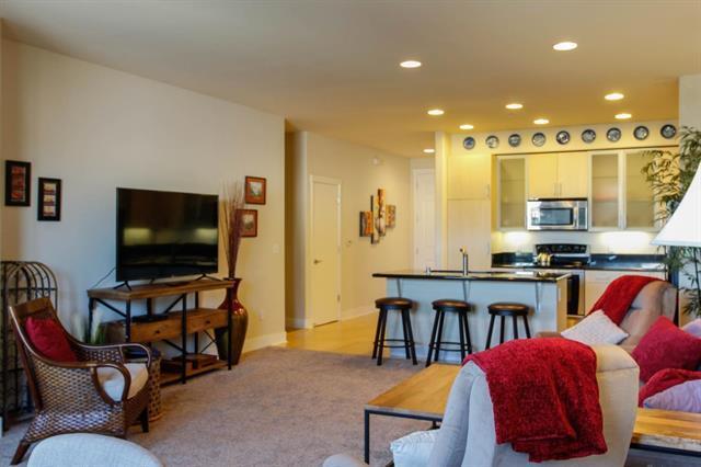 Foto del edificio - 2030 Pacific Ave