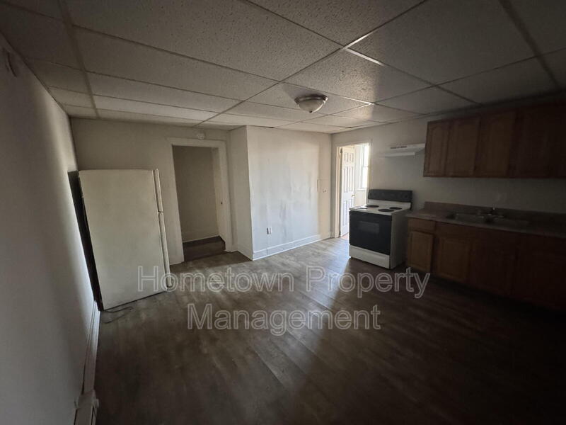 Foto del edificio - 663 E Market St