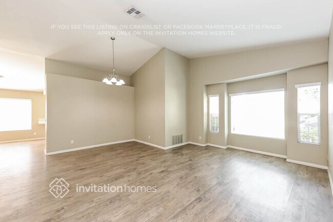 Foto del edificio - 39746 Sunrose Dr