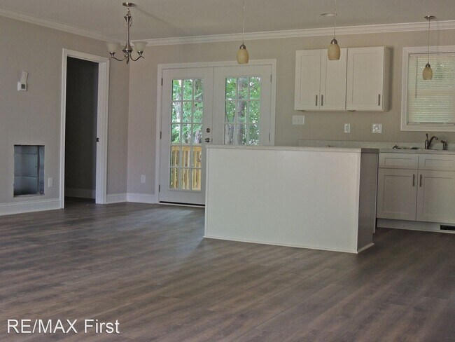 Foto del edificio - 3 br, 2 bath House - 1711 Kittrell Ave.