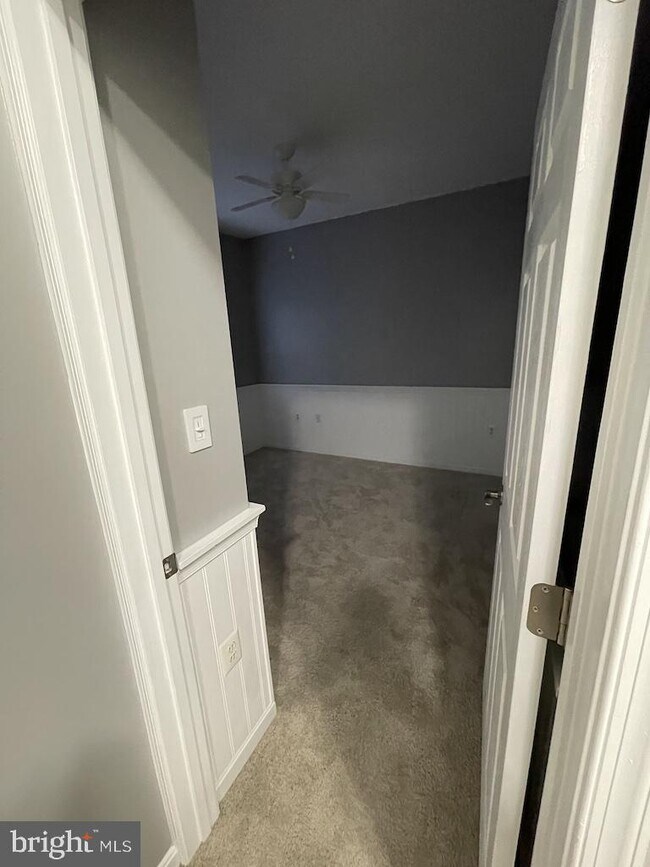 Building Photo - 21778 Kelsey Square