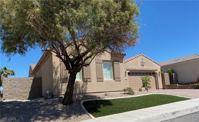 Building Photo - 2768 Kindeace Ave