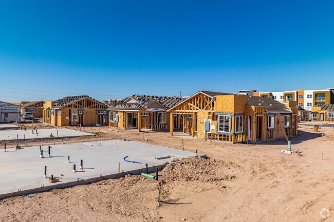 Building Photo - Sonita