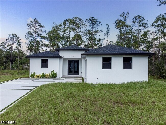 Building Photo - 1006 Hamilton Ave