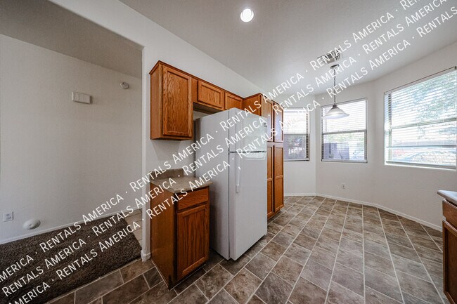 Foto del edificio - 5614 W Lydia Ln