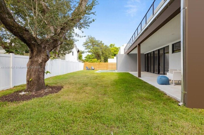 Building Photo - 2935 Riverland Rd