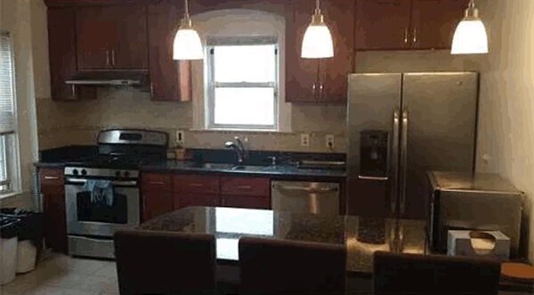 Foto del edificio - 62 Bostonia Ave