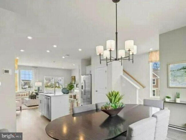 Foto del edificio - 10 Coolidge Ave