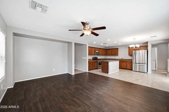 Building Photo - 3539 E Bartlett Dr