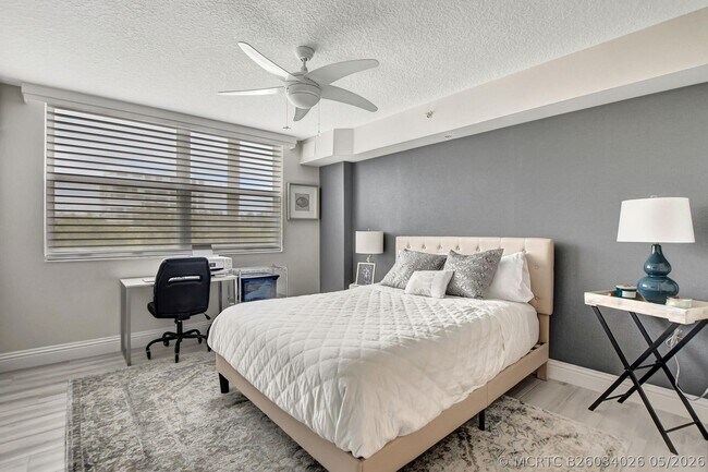 Foto del edificio - 3594 S Ocean Blvd