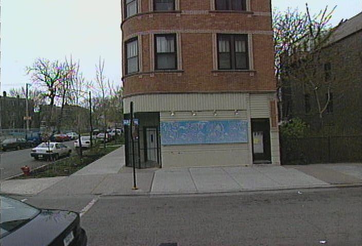 Building Photo - 2701 W Augusta Blvd