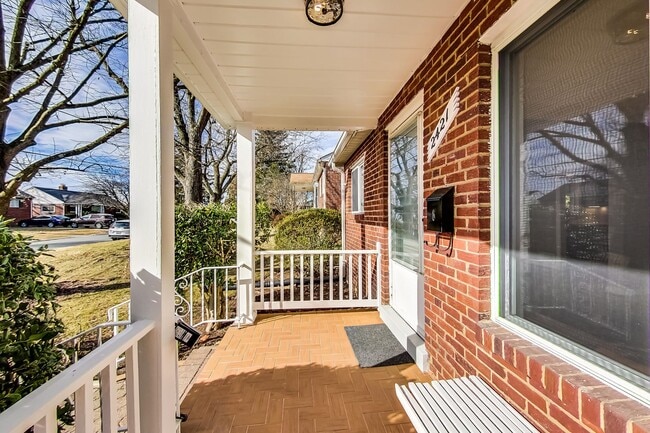 Photo - Spacious 3BR/2BA Rambler with Heated Sun-room and Slate Patio! House