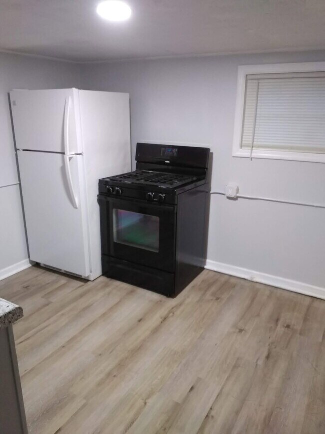 Foto del edificio - 821 Becker St