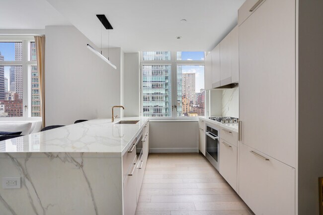 Windowed Kitchen - 305 E 51st St
