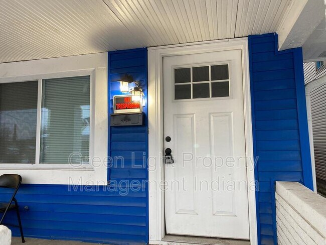 Foto del edificio - 232 N Rural St