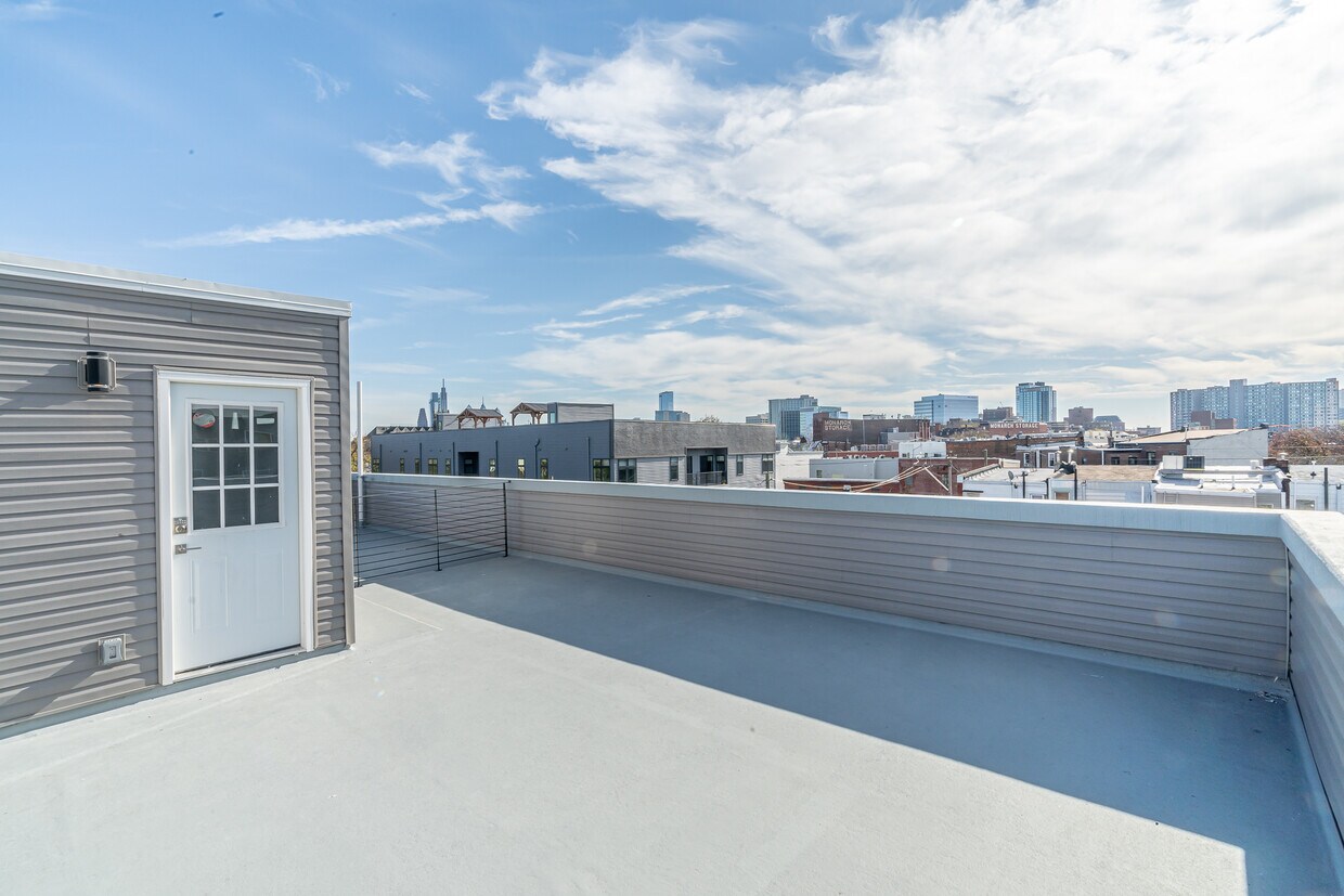Foto principal - 616 N Union St