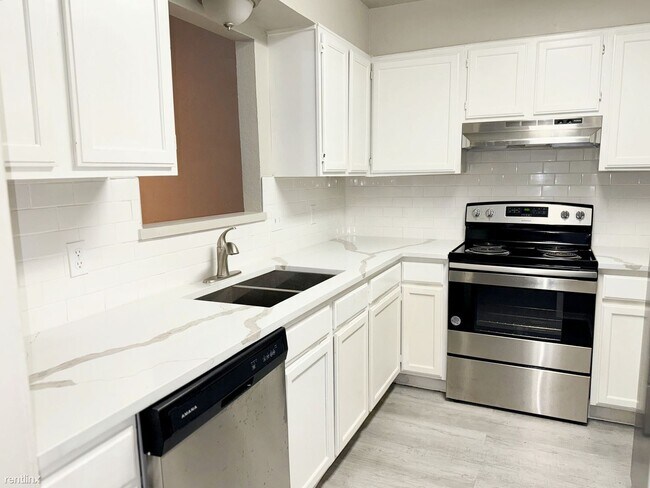 Foto del edificio - 3 br, 2 bath House - 703 Stonecroft Cir