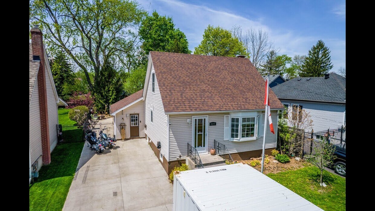 Front of the House - 5177 Ontario Av