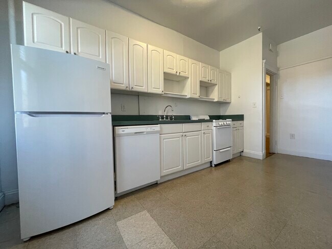 Foto del edificio - 14 Melvin Ave