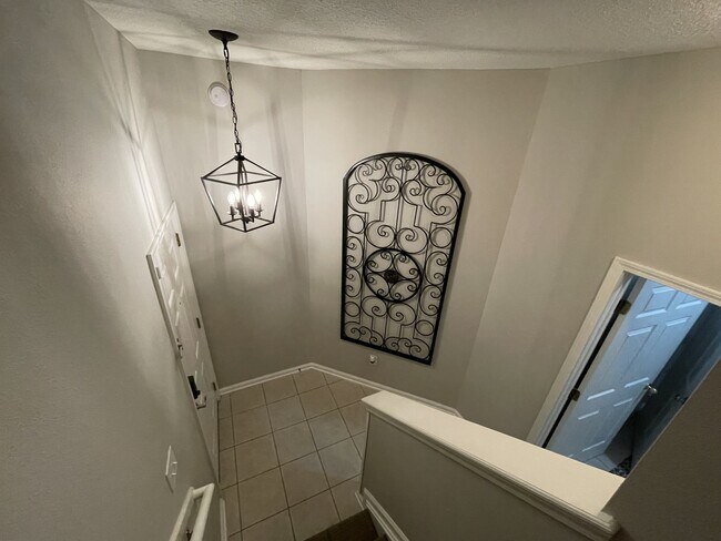 Foto del edificio - 7061 Snowy Canyon Dr