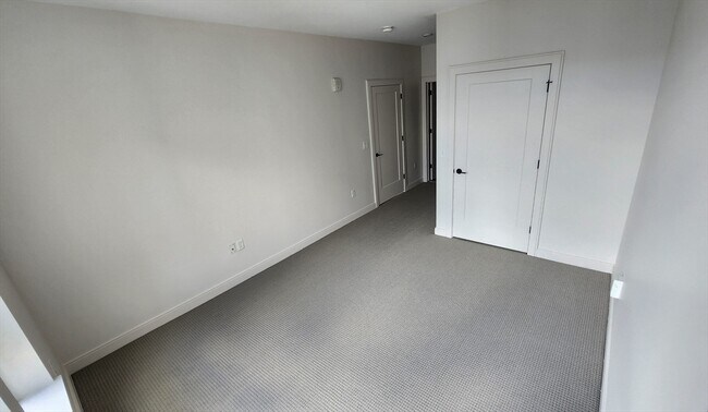 Foto del edificio - 275 2nd Ave
