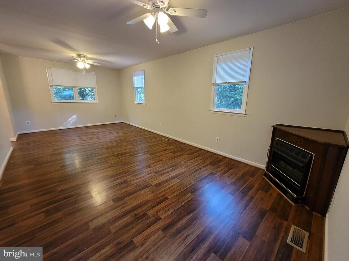 12690 Boundary Dr, Lusby, MD 20657 House Rental in Lusby, MD