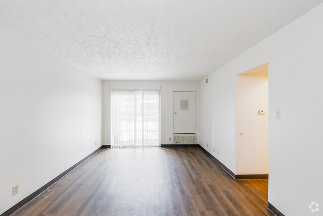 2BR,1BA-762SF - Marjorie Gardens