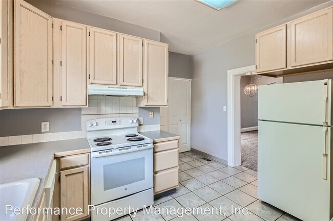 Building Photo - 2 br, 1 bath House - 1417 So. Pearl St.