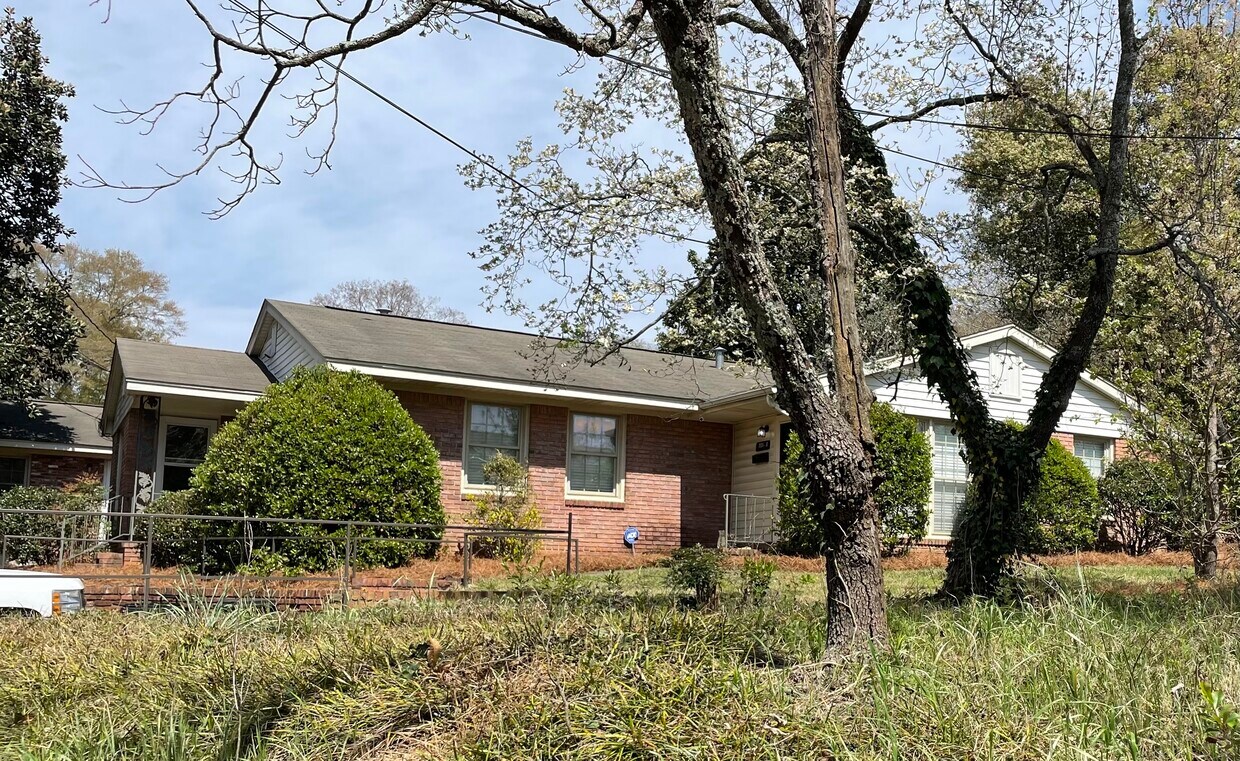 1934 Wildwood Ave, Columbus, GA 31906 Apartments in Columbus, GA