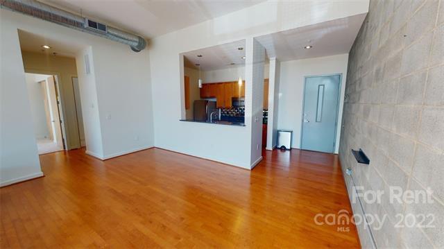 Building Photo - 2116 McClintock Rd
