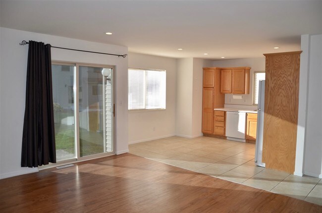 Building Photo - 6215 Loretta Lane