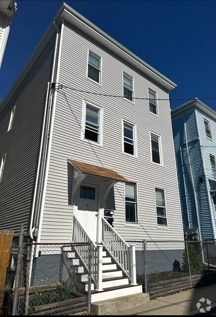 Building Photo - 6 Porter St