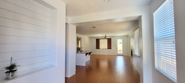 Foto del edificio - Gorgeous Single Story Home in Gated Community - Pool