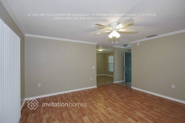 Building Photo - 1904 High Glen Ct N