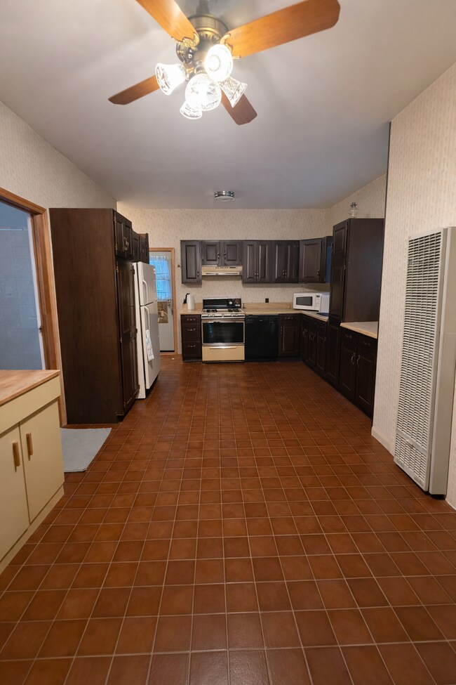 Foto del edificio - 166 5th Ave