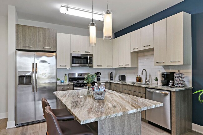 Foto del edificio - 28294 Ferry Rd