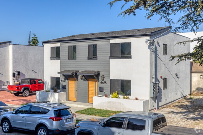 Building Photo - 6453-6465 Calhoun Ave