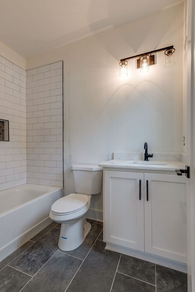 Building Photo - Modern Nations Home | 2 Bed, 2 Bath | 900 ...