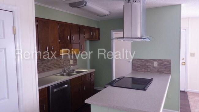 Foto del edificio - 2373 Boykin Rd